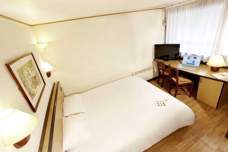 Kyriad Direct Marseille Ouest - Martigues Ngoại thất bức ảnh